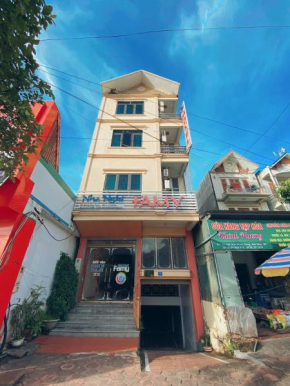 Nhà nghỉ FAMY